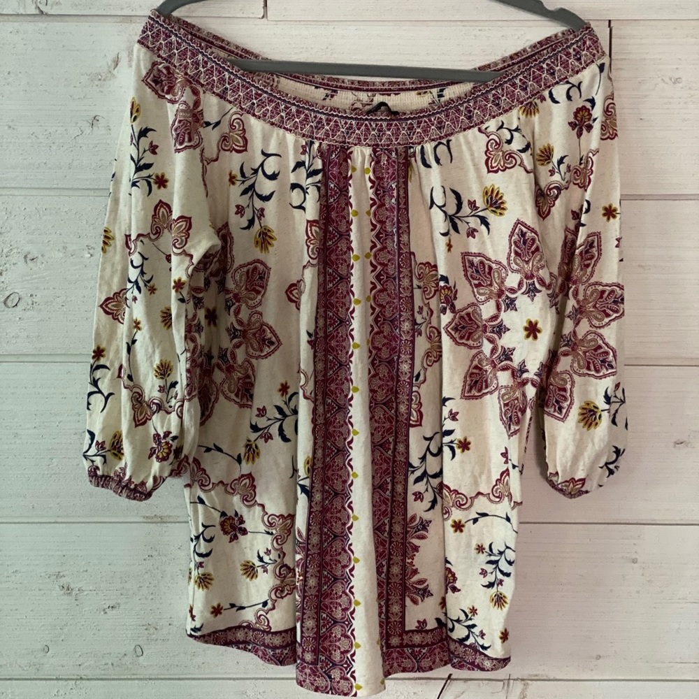 Shyanne off the shoulder shirt